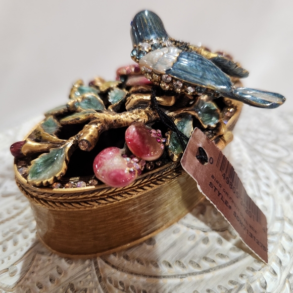 Jay Strongwater Bird on Fruit Oval Box with Tag - Picture 3 of 11